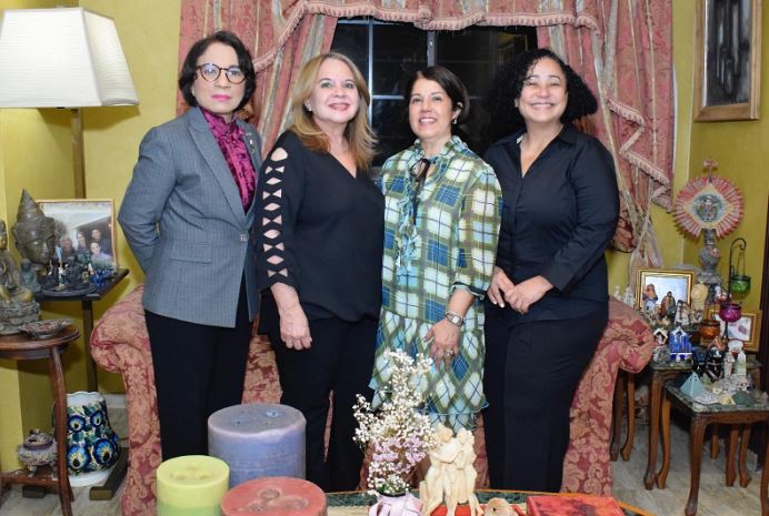 Magda. Nancy Salcedo Fernández fue la invitada de honor en la tertulia "Las Sufragistas".